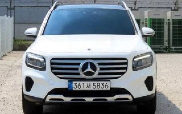 매매중고자동차 GLB클래스 X247 GLB 200d 매물 사진 4 - 2024/04 18,693km